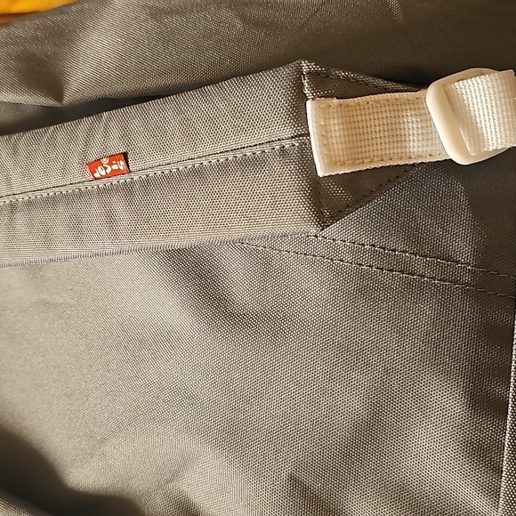 Gray Levi's L Pack Slim Backpack - Picture 4 of 5